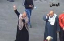 بالفيديو| عجوز تهتف للسيسي وتتحدى مسيرة إخوانية بالهرم: "على جثتنا.. الإرهاب يحكم دولتنا"