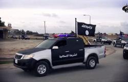 دايلى ميل: داعش تستعرض قوتها فى ليبيا بأسطول عربات "الشرطة الإسلامية"