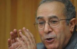 وزير خارجية الجزائر: لابد من استخدام العوامل المتاحة لإستئصال الإرهاب