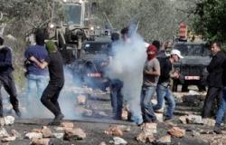 إصابة عشرات الفلسطينيين جراء قمع قوات الاحتلال لمسيرات ضد الاستيطان بالضفة