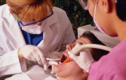 أسباب وطرق علاج جذور الأسنان