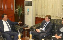محافظ الأقصر يلتقى السفير البريطانى لمناقشة سبل دعم السياحة المصرية