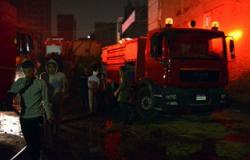 نشوب حريق بنخلة بجوار مستشفى الحميات بإمبابة