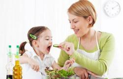 10 نصائح لتقديم الطعام لطفلك دون ميكروبات