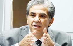 وزير البيئة: مصر فى حالة حرب.. والمسئولون لا يصنعون شماعة لتعليق أخطائهم