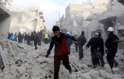المرصد السورى : مقتل 13 مدنيا فى قصف جوى على مدينة الباب