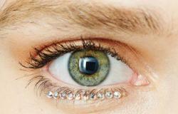 نصحية: إهمال علاج جفاف العين يعرضك لتقرحات القرنية