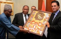محافظ الإسكندرية يوقع اتفاقية توأمة تعاون مع عاصمة النيجر