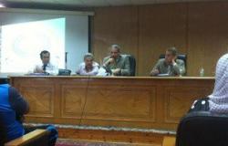 نائب رئيس جامعة المنصورة يناقش الاستعدادات للعام الدراسى الجديد