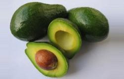 الأطعمة الخضراء تحتوى على الكلوروفيل وتساعد على تجديد الجلد وطرد السموم