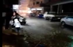 بالفيديو.. غرق شوارع دمياط بمياه الأمطار الرعدية