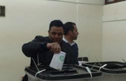 محمد فؤاد خلال الإدلاء بصوته فى الجامعة العمالية: "أنا مخاصم الصحافة"