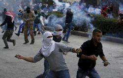 بالصور.. استشهاد شاب فلسطينى بيد الشرطة الإسرائيلية فى مواجهات بالقدس
