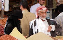 الهدنة "الهشة" تعيد الحياة لأسواق صنعاء القديمة فى اليمن