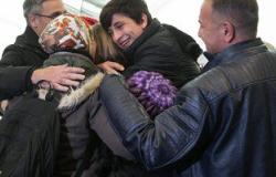 بالصور.. وصول أقارب الطفل السورى الغريق "إيلان" إلى كندا