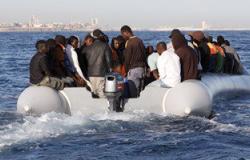 توقيف 44 مهاجرا غير شرعى شمال مدينة الكفرة الليبية