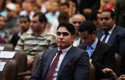 أبو هشيمة لطلاب جامعة القاهرة: "أنتم محظوظين.. استغلوا وعد الرئيس للشباب"