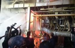 تبريد الزجاج المنصهر بمصنع الزجاج الدوائى بالسويس بعد السيطرة على الحريق