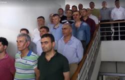 بالفيديو.. قوات أردوغان تهين جنرالات الجيش التركى عقب اعتقالهم