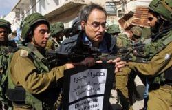 الاحتلال الإسرائيلى يشن حملة مداهمات للمنازل فى الضفة الغربية والقدس