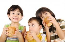 7عادات غذائية صحية لطفلك