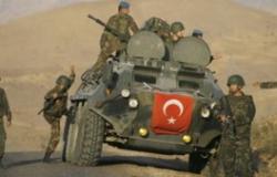 الجيش التركي يلقي منشورات لحث المدنيين السوريين علي اللجوء لمخابئ آمنة