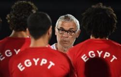 منتخب مصر يستعين بشركة " ثلج " قبل مباراة مالى