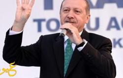 صحيفة تركية: "أردوغان" يرد على قرارات مصر برفع إشارة "رابعة"